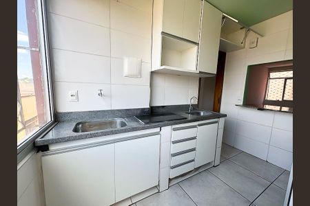 Apartamento para alugar com 65m², 2 quartos e 1 vagaCozinha