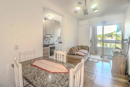 Apartamento à venda com 48m², 2 quartos e 1 vaga Apartamento à venda com 48m², 2 quartos e 1 vagaSala