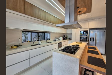 Casa de condomínio à venda com 300m², 4 quartos e 1 vagaCozinha