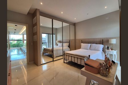 Casa de condomínio à venda com 300m², 4 quartos e 1 vagaSuite 4