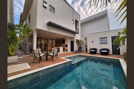 Casa de condomínio à venda com 300m², 4 quartos e 1 vagaÁrea externa