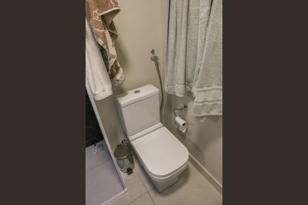 Casa de condomínio à venda com 250m², 3 quartos e 2 vagasBanheiro da Suíte 1