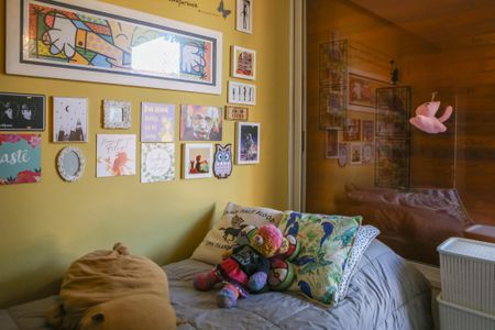 Casa de condomínio à venda com 250m², 3 quartos e 2 vagasQuarto 