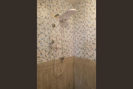 Casa de condomínio à venda com 250m², 3 quartos e 2 vagasBanheiro da Churrasqueira