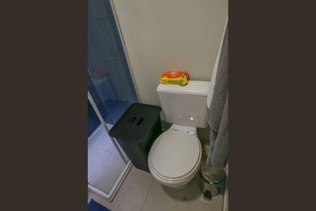 Casa de condomínio à venda com 250m², 3 quartos e 2 vagasBanheiro Social