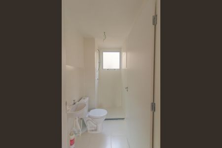 Apartamento à venda com 41m², 2 quartos e 1 vaga Apartamento à venda com 41m², 2 quartos e 1 vagaBanheiro