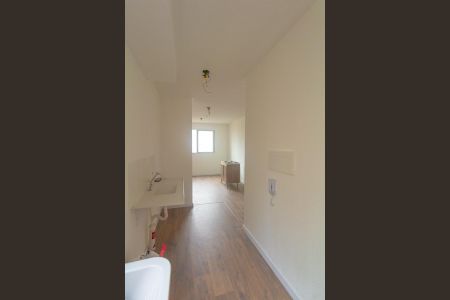 Apartamento à venda com 41m², 2 quartos e 1 vaga Apartamento à venda com 41m², 2 quartos e 1 vagaCozinha e Área de Serviço