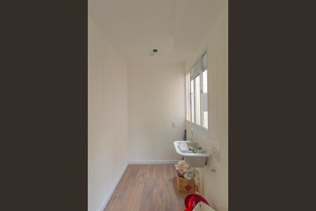 Apartamento à venda com 41m², 2 quartos e 1 vaga Apartamento à venda com 41m², 2 quartos e 1 vagaCozinha e Área de Serviço