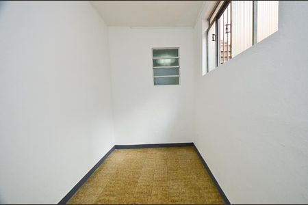 Casa para alugar com 45m², 1 quarto e sem vaga Casa para alugar com 45m², 1 quarto e sem vagaQuarto