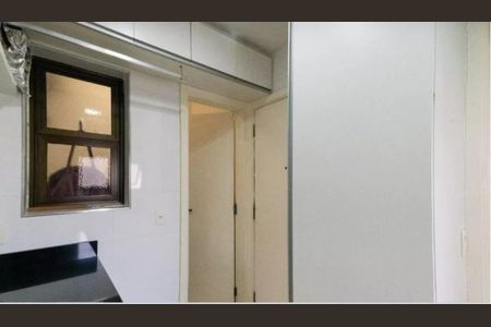 Apartamento à venda com 177m², 3 quartos e 3 vagasFoto 01