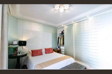 Apartamento à venda com 177m², 3 quartos e 3 vagasFoto 01