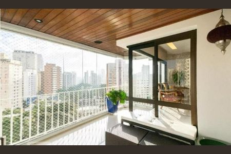 Apartamento à venda com 177m², 3 quartos e 3 vagasFoto 01