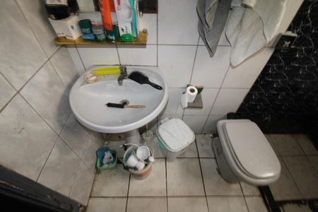 Casa à venda com 153m², 2 quartos e 1 vagaBanheiro Social