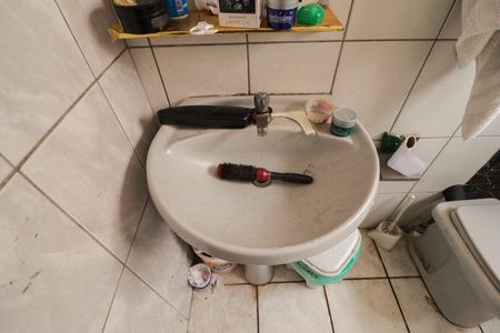 Casa à venda com 153m², 2 quartos e 1 vagaBanheiro Social