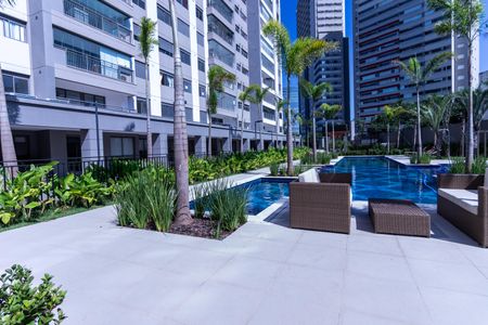 Apartamento para alugar com 90m², 3 quartos e 2 vagasÁrea comum - Piscina