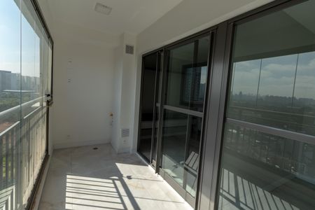 Apartamento para alugar com 90m², 3 quartos e 2 vagasVaranda