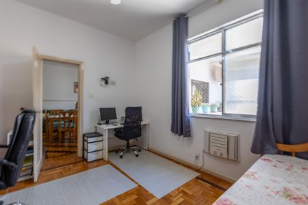 Apartamento à venda com 97m², 3 quartos e sem vagaQuarto 1