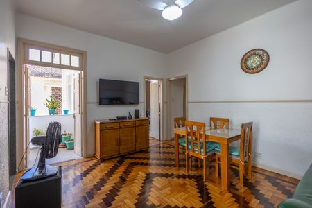 Apartamento à venda com 97m², 3 quartos e sem vagaSala