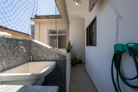 Apartamento à venda com 97m², 3 quartos e sem vagaÁrea de Serviço