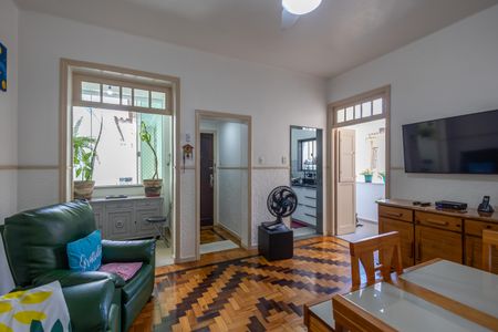 Apartamento à venda com 97m², 3 quartos e sem vagaSala