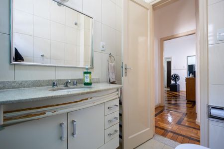 Apartamento à venda com 97m², 3 quartos e sem vagaBanheiro