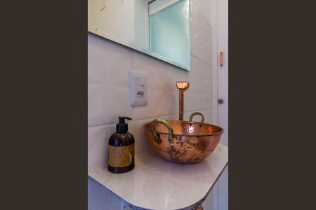 Casa de condomínio à venda com 70m², 2 quartos e 1 vaga Casa de condomínio à venda com 70m², 2 quartos e 1 vagaBanheiro 2