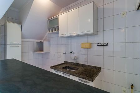 Casa de condomínio à venda com 70m², 2 quartos e 1 vaga Casa de condomínio à venda com 70m², 2 quartos e 1 vagaCozinha