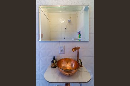Casa de condomínio à venda com 70m², 2 quartos e 1 vaga Casa de condomínio à venda com 70m², 2 quartos e 1 vagaBanheiro 2