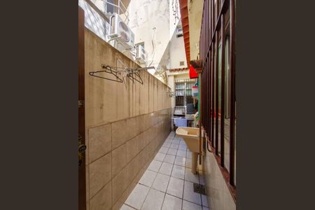 Casa à venda com 247m², 5 quartos e 2 vagasÁrea de Serviço