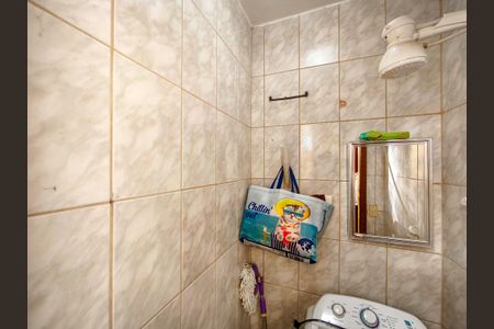 Casa à venda com 247m², 5 quartos e 2 vagasBanheiro de serviço