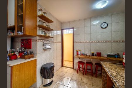 Casa à venda com 247m², 5 quartos e 2 vagasCozinha