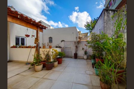 Casa à venda com 247m², 5 quartos e 2 vagasTerraço