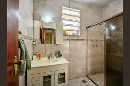 Casa à venda com 247m², 5 quartos e 2 vagasBanheiro Corredor