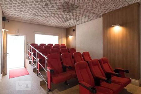 Apartamento à venda com 127m², 3 quartos e 2 vagas Apartamento à venda com 127m², 3 quartos e 2 vagasCinema