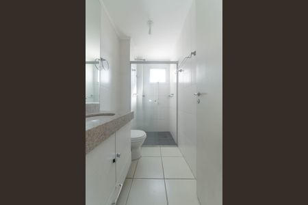 Apartamento à venda com 127m², 3 quartos e 2 vagas Apartamento à venda com 127m², 3 quartos e 2 vagasBanheiro Social