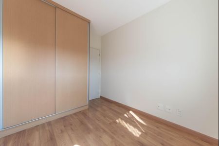 Apartamento à venda com 127m², 3 quartos e 2 vagas Apartamento à venda com 127m², 3 quartos e 2 vagasQuarto 1