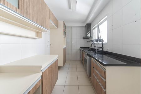 Apartamento à venda com 127m², 3 quartos e 2 vagas Apartamento à venda com 127m², 3 quartos e 2 vagasCozinha