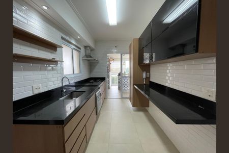 Apartamento à venda com 171m², 3 quartos e 3 vagasCozinha