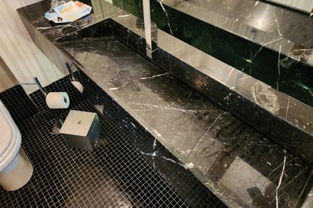 Apartamento para alugar com 242m², 4 quartos e 3 vagas Apartamento para alugar com 242m², 4 quartos e 3 vagasLavabo