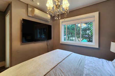 Apartamento para alugar com 242m², 4 quartos e 3 vagas Apartamento para alugar com 242m², 4 quartos e 3 vagasSuíte 4