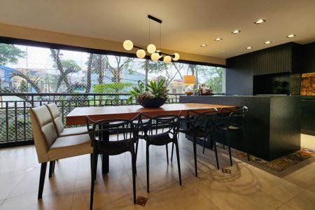 Apartamento para alugar com 242m², 4 quartos e 3 vagas Apartamento para alugar com 242m², 4 quartos e 3 vagasVaranda Gourmet