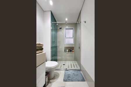 Apartamento para alugar com 242m², 4 quartos e 3 vagas Apartamento para alugar com 242m², 4 quartos e 3 vagasBanheiro da Suíte 3