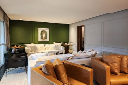 Apartamento para alugar com 242m², 4 quartos e 3 vagas Apartamento para alugar com 242m², 4 quartos e 3 vagasSala