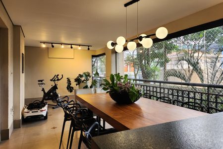 Apartamento para alugar com 242m², 4 quartos e 3 vagas Apartamento para alugar com 242m², 4 quartos e 3 vagasVaranda Gourmet