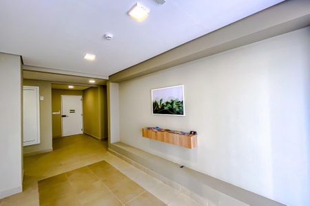 Apartamento à venda com 33m², 2 quartos e sem vagaÁrea comum