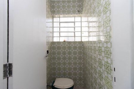 Casa à venda com 145m², 3 quartos e 2 vagas Casa à venda com 145m², 3 quartos e 2 vagasLavabo