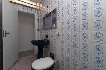 Casa à venda com 145m², 3 quartos e 2 vagas Casa à venda com 145m², 3 quartos e 2 vagasBanheiro