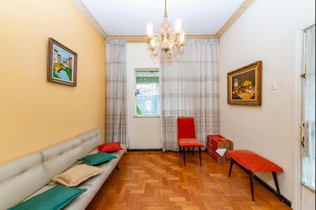 Casa à venda com 375m², 4 quartos e 5 vagas Casa à venda com 375m², 4 quartos e 5 vagasSala 1