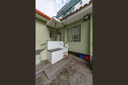 Casa à venda com 375m², 4 quartos e 5 vagas Casa à venda com 375m², 4 quartos e 5 vagasÁrea de Serviço