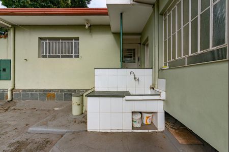 Casa à venda com 375m², 4 quartos e 5 vagas Casa à venda com 375m², 4 quartos e 5 vagasÁrea de Serviço